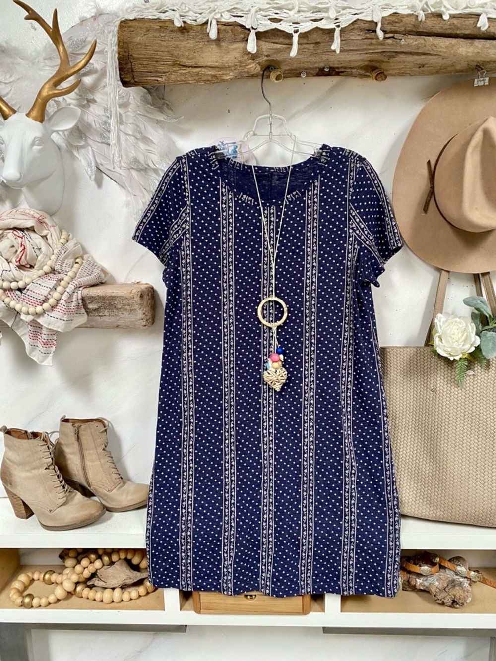 Comfy farmhouse/cottogecore vibe T-shirt boho dress w floral prairie feel